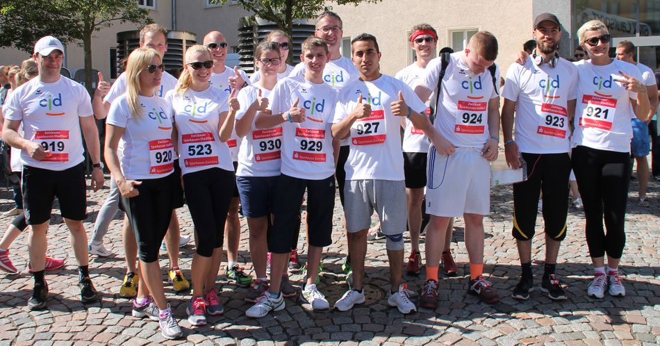Team des CJD bei einem Stadtlauf in Zwickau